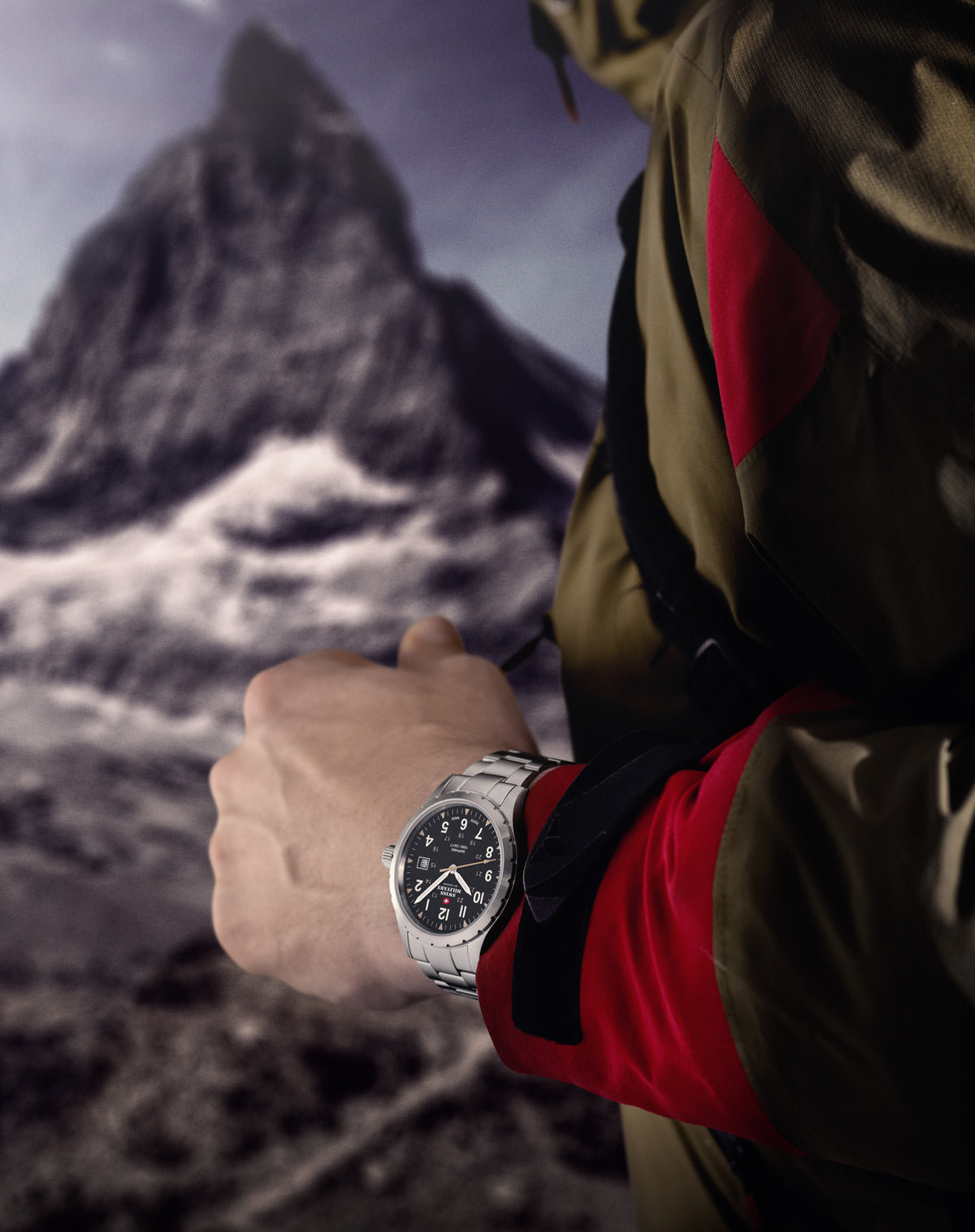 wiss Military SM34108.01 Classic Army Style Watch - Matte Black Dial