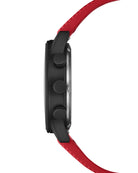 Vue de côté Montre chronographe militaire suisse minimaliste - boîtier noir avec cadran rouge et bracelet en caoutchouc FKM.