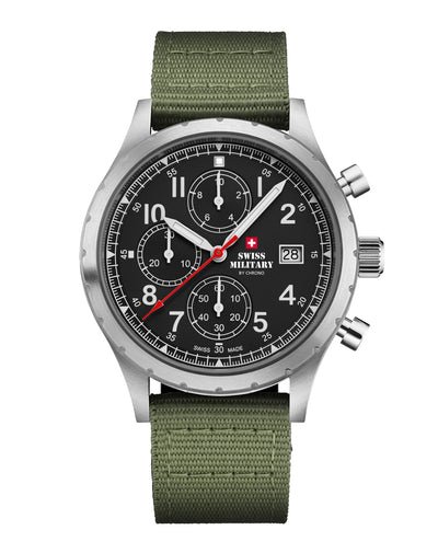 Reloj cronógrafo militar suizo de campaña esfera negra lona verde vista frontal