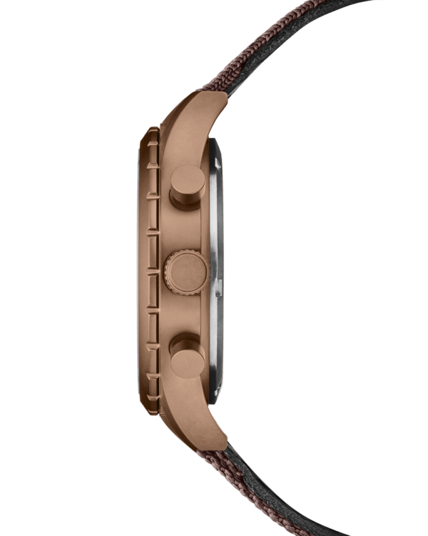 Швейцарские военные часы с полевым хронографом SM34117.09 боковой профиль